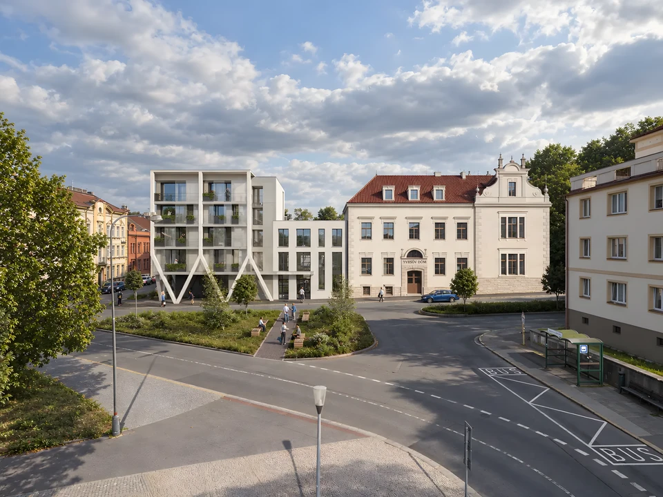 Sporthotel Chrudim, hotel a Tyršův dům z náměstí
